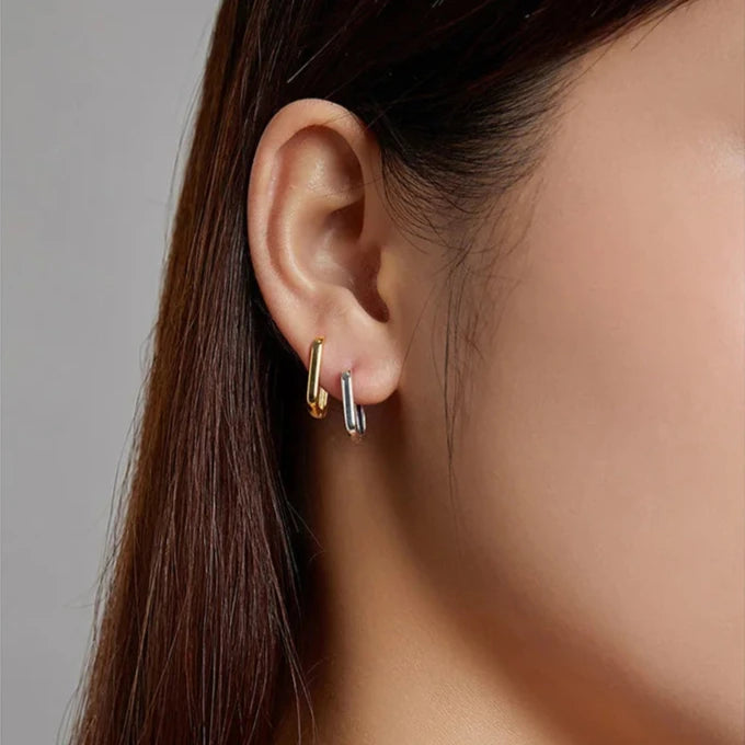 AMARA - Sleek 925 Sterling Silver Rectangular Hoop Earrings