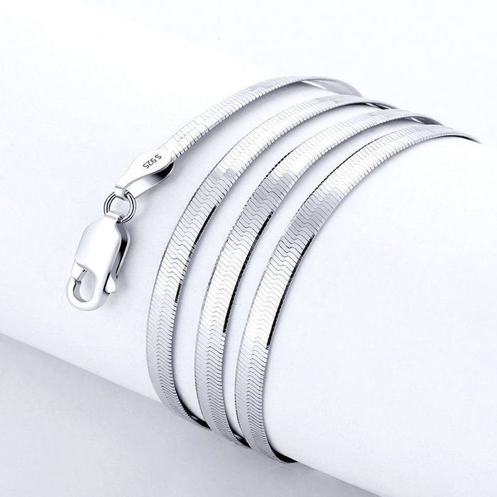 LUXE - Classic Gold Herringbone Chain Necklace