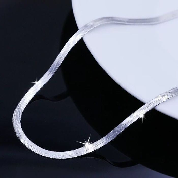 LUXE - Classic Gold Herringbone Chain Necklace