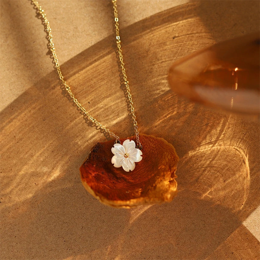 BLOSSOM - 316L Stainless Steel Seashell Flower Necklace