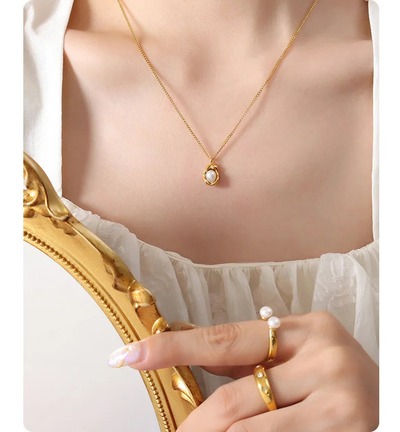 ORABELLE - 18K Gold-Plated Pearl Pendant Necklace