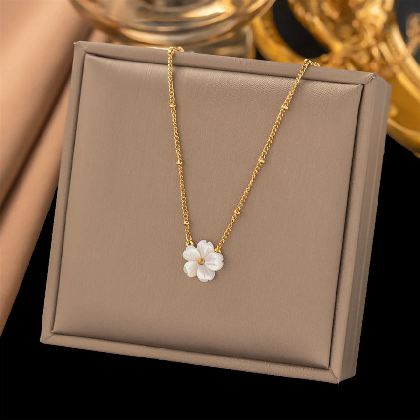 BLOSSOM - 316L Stainless Steel Seashell Flower Necklace