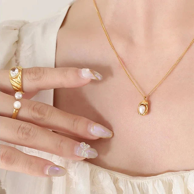 ORABELLE - 18K Gold-Plated Pearl Pendant Necklace