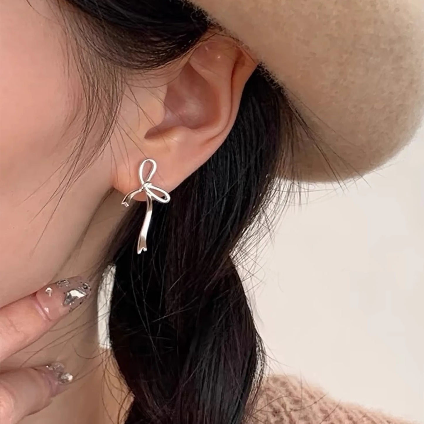 LUNA - Gold-Plated Ribbon Bow Stud Earrings