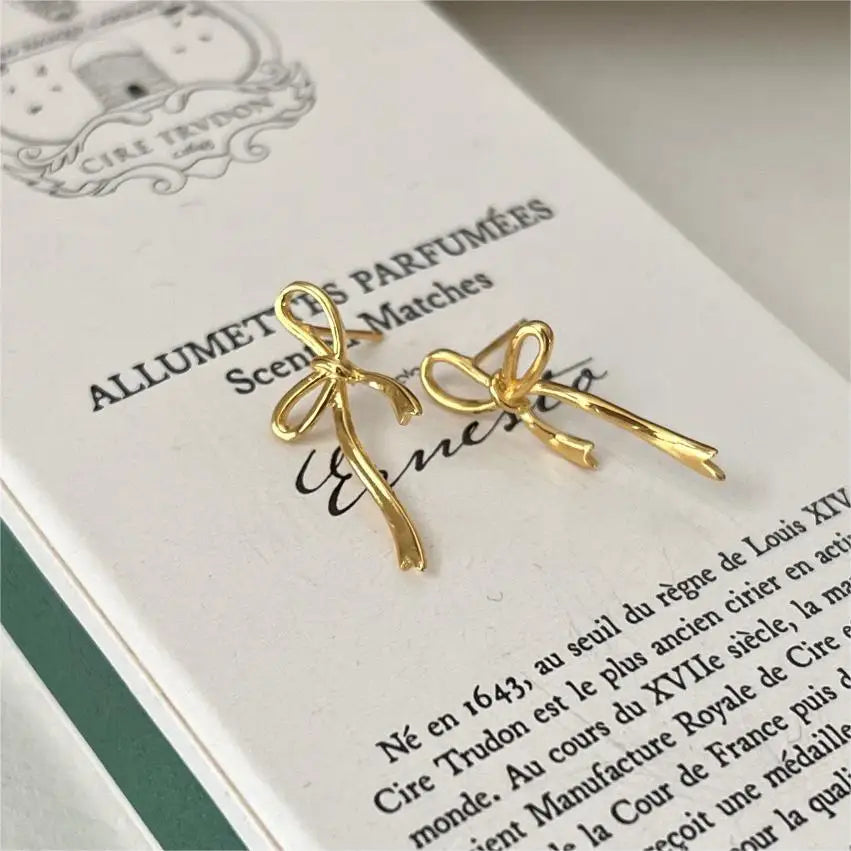LUNA - Gold-Plated Ribbon Bow Stud Earrings