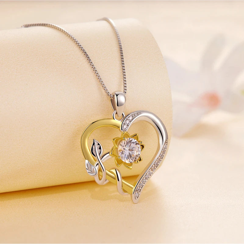 SOLENE - 925 Sterling Silver and Moissanite Sunflower Heart Necklace