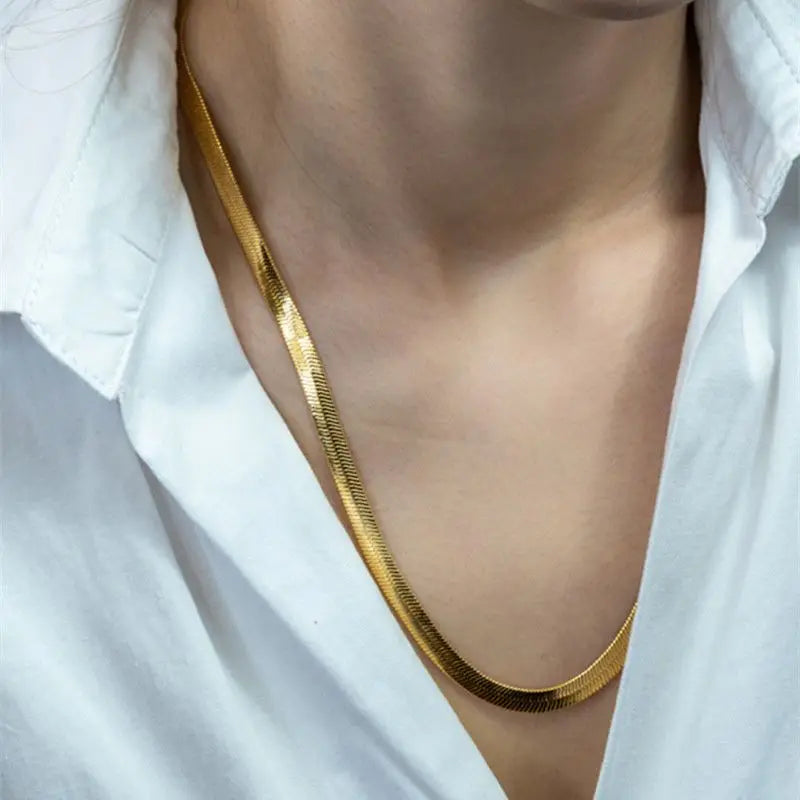 LUXE - Classic Gold Herringbone Chain Necklace