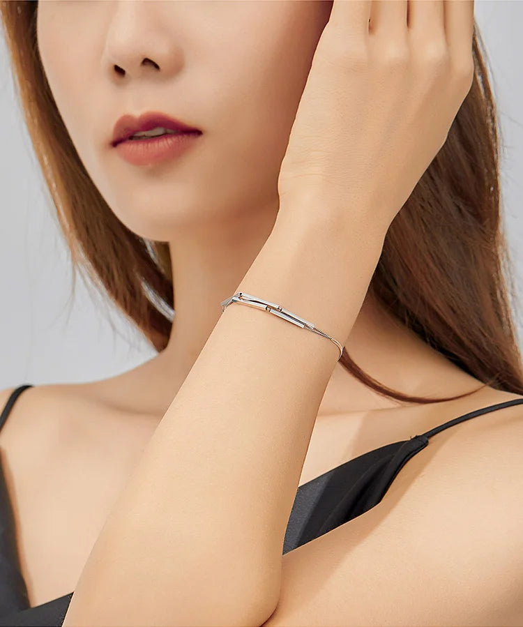 LINEA - 925 Sterling Silver Geometric Chain Bracelet