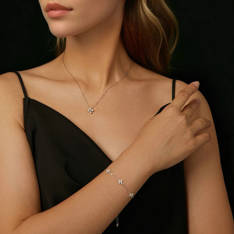 ELYSIA - Moissanite Flower Pendant Necklace in Sterling Silver