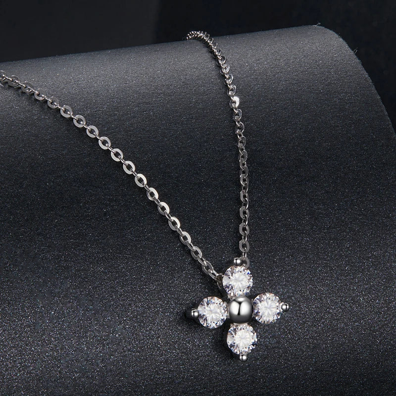 ELYSIA - Moissanite Flower Pendant Necklace in Sterling Silver