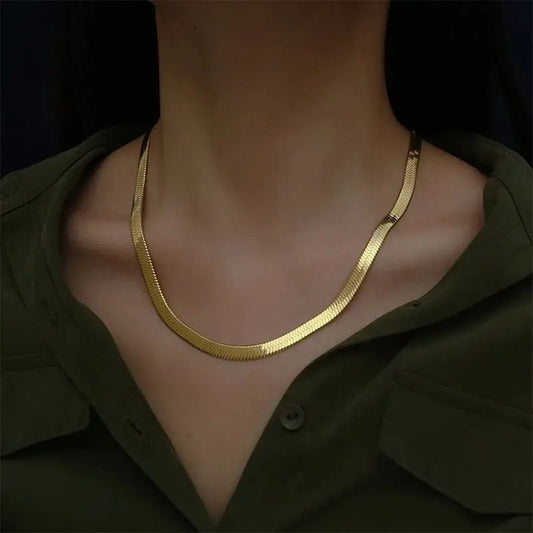 LUXE - Classic Gold Herringbone Chain Necklace